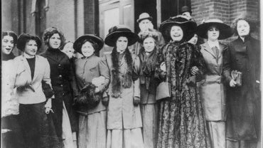Group of striking women-shirtwaist workers in New York City, circa 1909.
